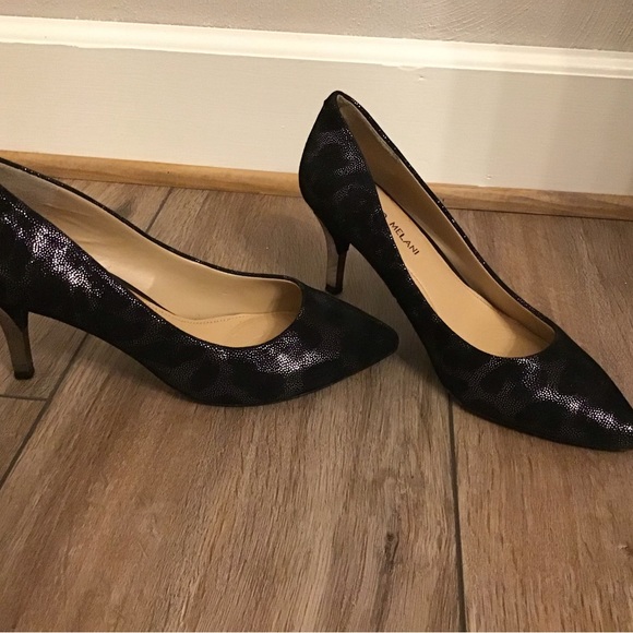 Shoes - Picture 3 of 3